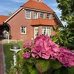 Deichblick - Nordseeurlaub In Hochwertiger 140qm Mit Garten Im Idyllischen Butjadingen